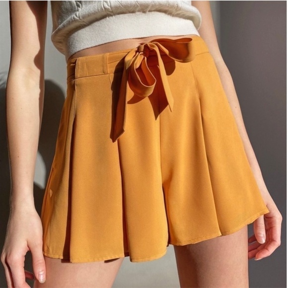 SUNDAY BEST| WESTLEY PLEATED SHORTS - Picture 7 of 9